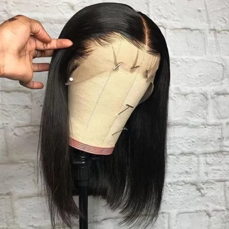 Pre Parted 13X4 Lace Front Bob Wig - วิกผมบ๊อบสั้นแบบตรง 13x6 ผมบราซิล ความหนาแน่น 200% พร้อมเชือกผูกแบบใส